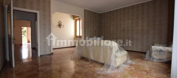 3 bedrooms Apartment in Poggibonsi, Italy No. 82756 3
