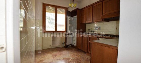 3 bedrooms Apartment in Poggibonsi, Italy No. 82756 5