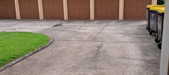 Estacionamiento en Duisburg, Germany No. 243318 8