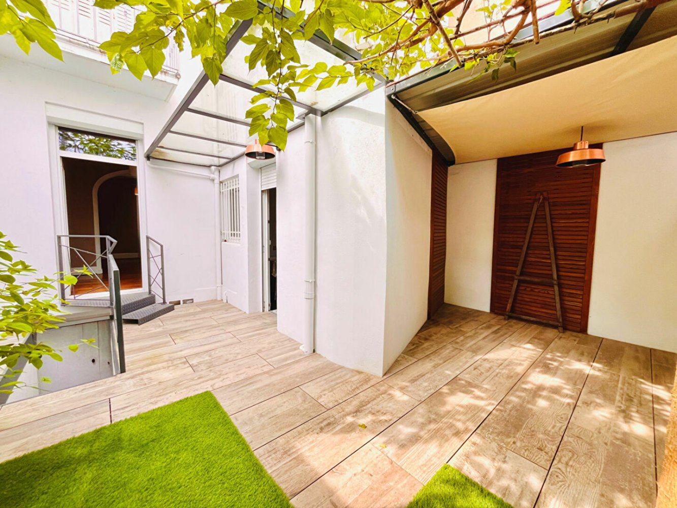 Casa de 3 dormitorios en Roanne, France No. 118618