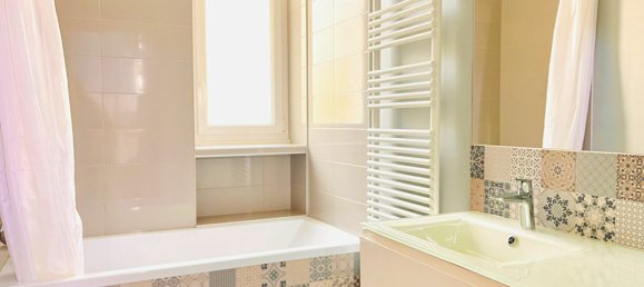 Casa de 3 dormitorios en Roanne, France No. 118618 8