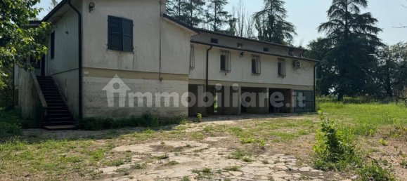 4 bedrooms Villa in Polesine Zibello, Italy No. 145132 2