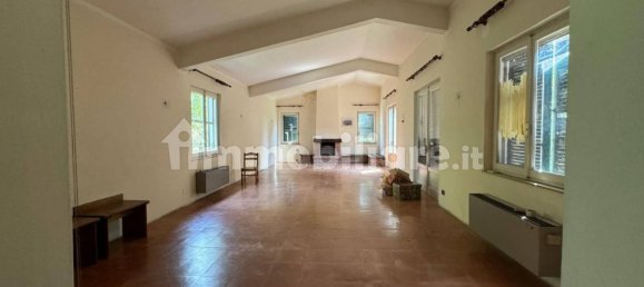 4 bedrooms Villa in Polesine Zibello, Italy No. 145132 5