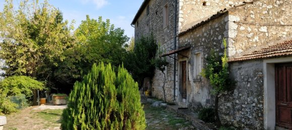 10-Zimmer Haus in Esperia, Italy, Nr. 256992 2