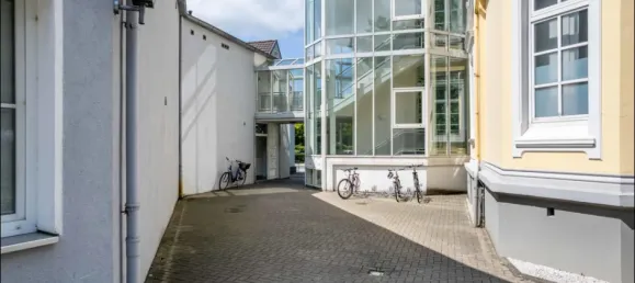 36-salle Bâtiment à Friesland, Germany No. 233629 18