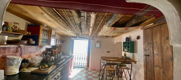 3 bedrooms House in Zahara, Spain No. 105251 5