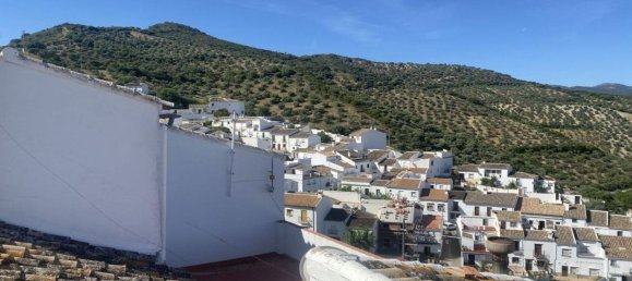 3 bedrooms House in Zahara, Spain No. 105251 17