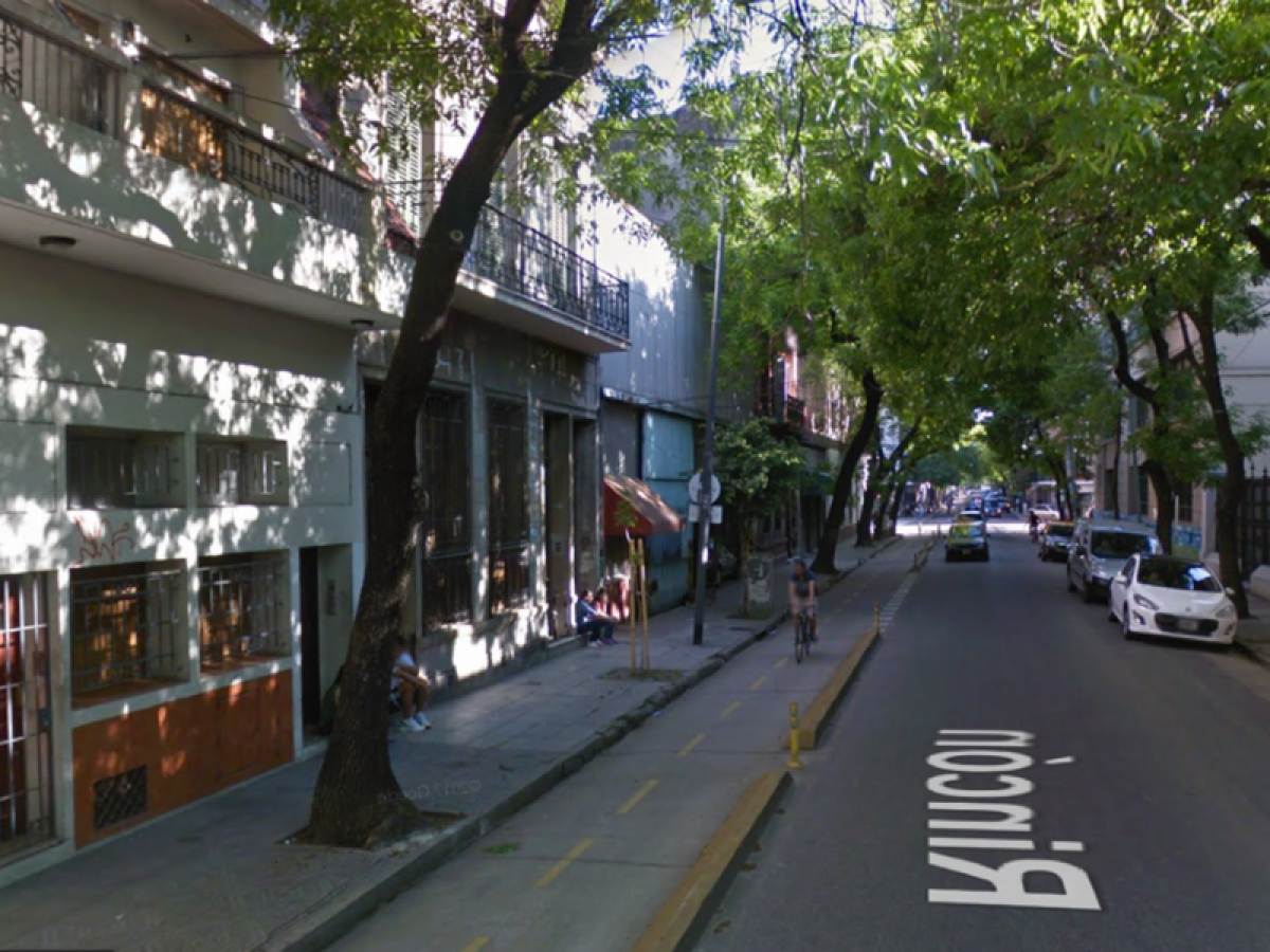 2 bedrooms House in Buenos Aires, Argentina No. 97387