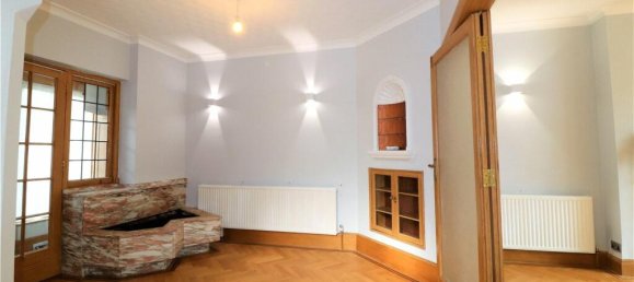 7 bedrooms House in London, United Kingdom No. 3674 6