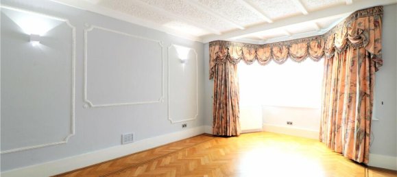 7 bedrooms House in London, United Kingdom No. 3674 5