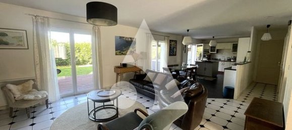 Casa de 5 dormitorios en La Frette-sur-Seine, France No. 357002 6