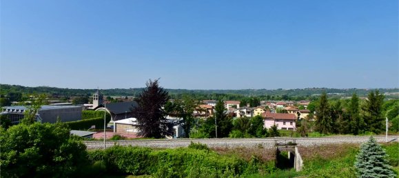 10 rooms Apartment in Capiago Intimiano, Italy No. 379821 13