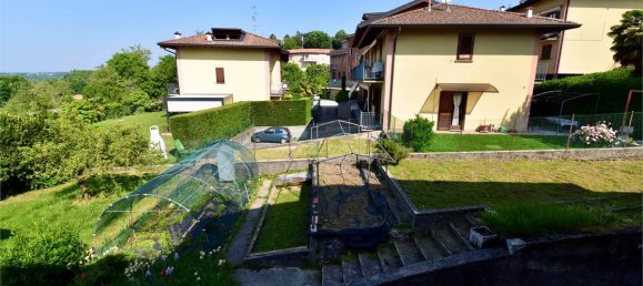 10 rooms Apartment in Capiago Intimiano, Italy No. 379821 19