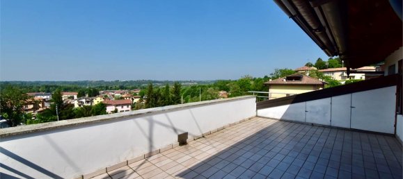 10 rooms Apartment in Capiago Intimiano, Italy No. 379821 44