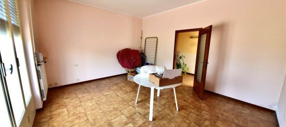 10 rooms Apartment in Capiago Intimiano, Italy No. 379821 31