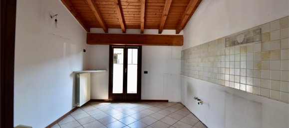 10 rooms Apartment in Capiago Intimiano, Italy No. 379821 47