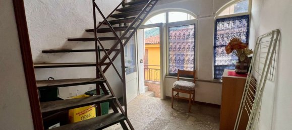 5 bedrooms House in Andorno Micca, Italy No. 376471 5