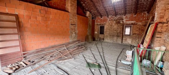 5 bedrooms House in Andorno Micca, Italy No. 376471 31