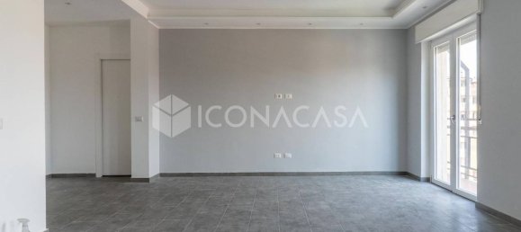 2 bedrooms Apartment in Milan, Italy No. 316364 2