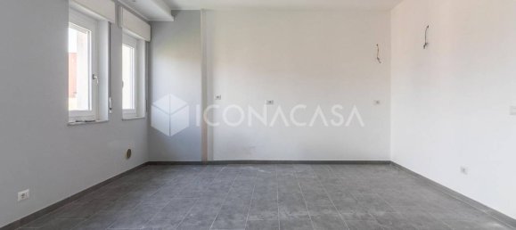 2 bedrooms Apartment in Milan, Italy No. 316364 4