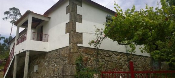 2 bedrooms House in Paredes de Coura, Portugal No. 6530 3