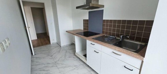 2 Schlafzimmer Wohnung in Les Pavillons-sous-Bois, France, Nr. 352052 3