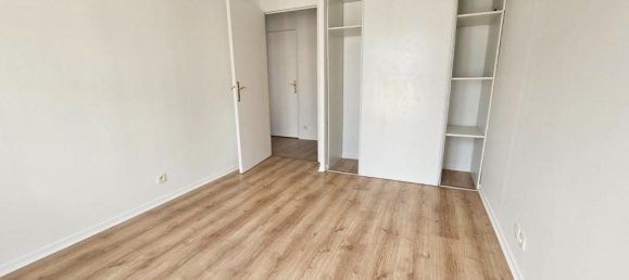 2 Schlafzimmer Wohnung in Les Pavillons-sous-Bois, France, Nr. 352052 10