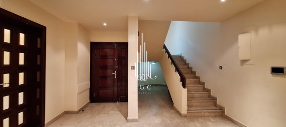 4 bedrooms Villa in Al Dhafrah, UAE No. 31196 16