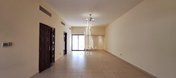 4 bedrooms Villa in Al Dhafrah, UAE No. 31196 12