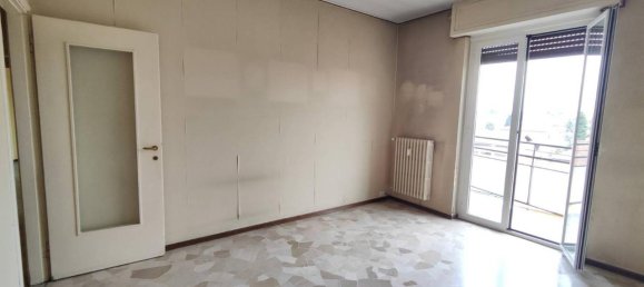 2 rooms Apartment in Cusago, Italy No. 34899 8