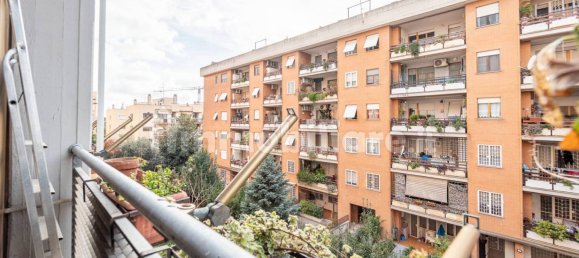 3 chambres Appartement à Rome, Italy No. 20699 16