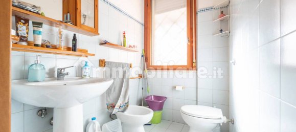 3 chambres Appartement à Rome, Italy No. 20699 8