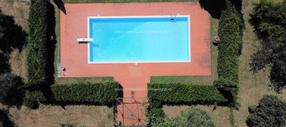 7 rooms House in Montaione, Italy No. 31070 12