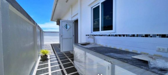 3 غرف نوم مقهى / مطعم في Bang Sare, Thailand رقم 15608 2