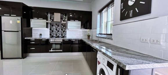 3 غرف نوم مقهى / مطعم في Bang Sare, Thailand رقم 15608 9