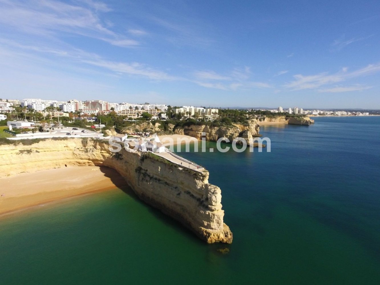 4 bedrooms House in Porches, Portugal No. 97748