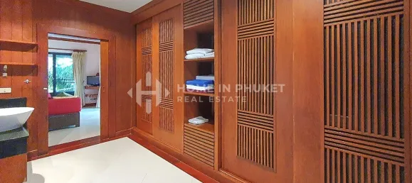 4 bedrooms House for sale in Nai Harn Beach, Phuket, Southern Thailand, Thailand № 60617 14