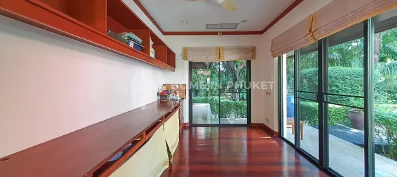 4 bedrooms House for sale in Nai Harn Beach, Phuket, Southern Thailand, Thailand № 60617 26