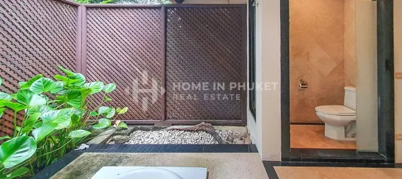 4 bedrooms House for sale in Nai Harn Beach, Phuket, Southern Thailand, Thailand № 60617 17