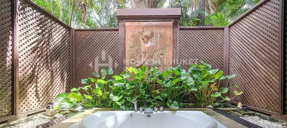 4 bedrooms House for sale in Nai Harn Beach, Phuket, Southern Thailand, Thailand № 60617 15