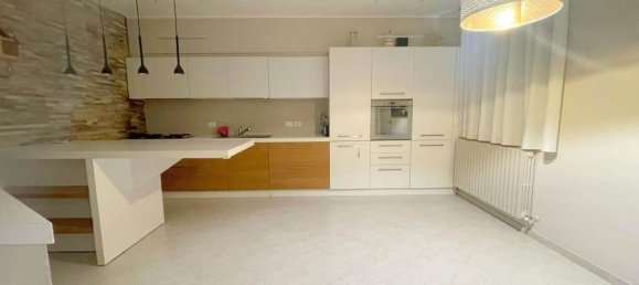 3-salle Appartement à Polverigi, Italy No. 223729 22