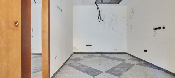 149m² Commercial property in Elda, Spain No. 91927 21