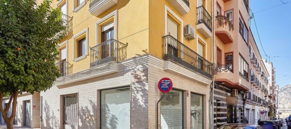 149m² Commercial property in Elda, Spain No. 91927 8