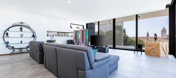 4 bedrooms Villa in Albufeira, Portugal No. 99332 11