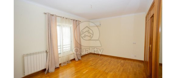 5 غرف نوم منزل في Barreiro, Portugal رقم 92222 10