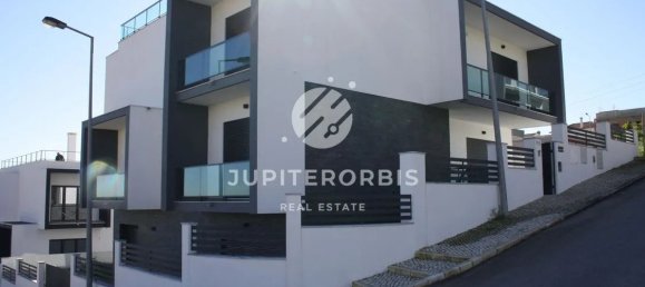 Дом с 5 спальнями в Одивелаш, Португалия № 32099 2