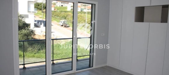 Дом с 5 спальнями в Одивелаш, Португалия № 32099 10