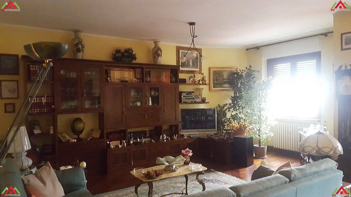 3 غرف نوم شقة في Alessandria, Italy رقم 45513