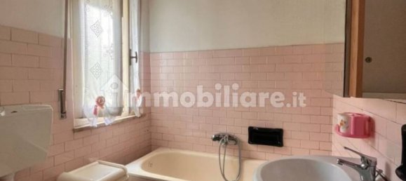 2 Schlafzimmer Haus in Palestro, Italy, Nr. 338275 18