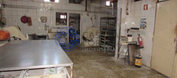 Gewerbliche Immobilie in Canelas, Portugal 400m², Nr. 47818 17